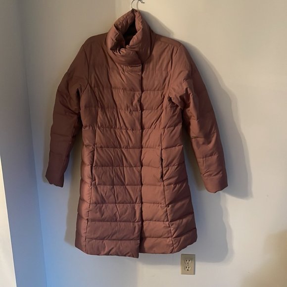 Wrapped up women down jacket - Picture 3 of 4